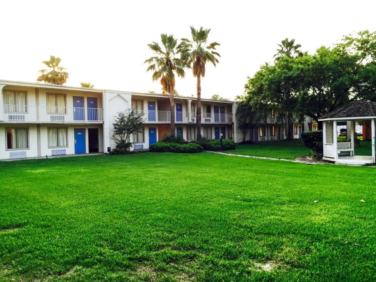 Motel 6-Houston, Tx - East Exterior photo