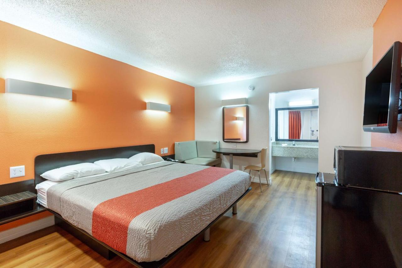 Motel 6-Houston, Tx - East Exterior photo
