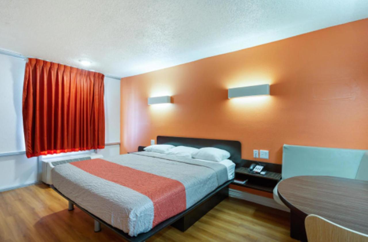 Motel 6-Houston, Tx - East Exterior photo